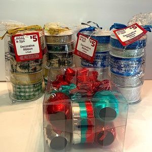 NEW HOLIDAY STYLE 5 PIECE CHRISTMAS RIBBON & BOW SETS